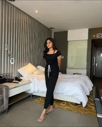 Tangmarg Call Girl Service
