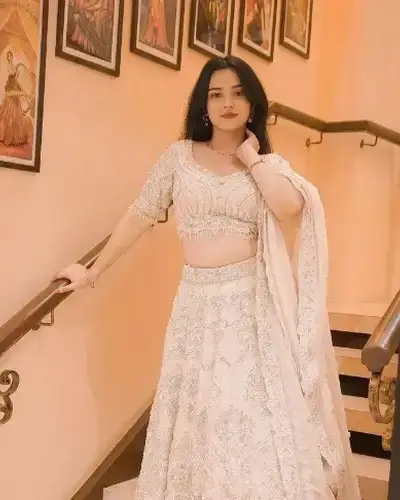 Escort Service In Tangmarg